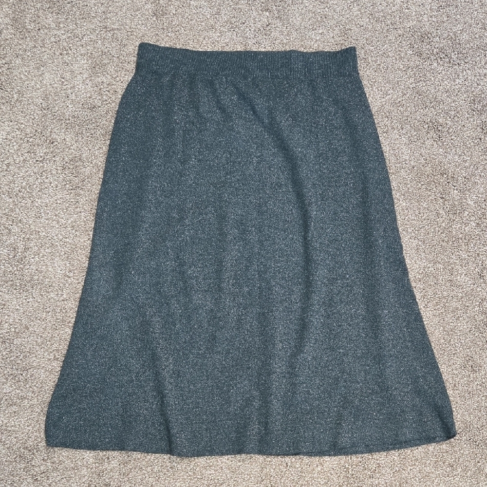 Banana Republic Green Midi Skirt Size Large